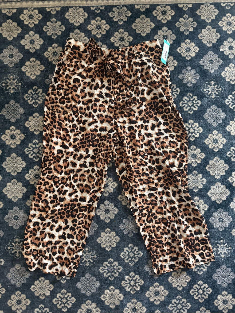 Vero Moda Cheetah Print Pants